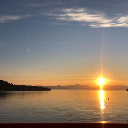Villa Anita Sobra Exteriör bild